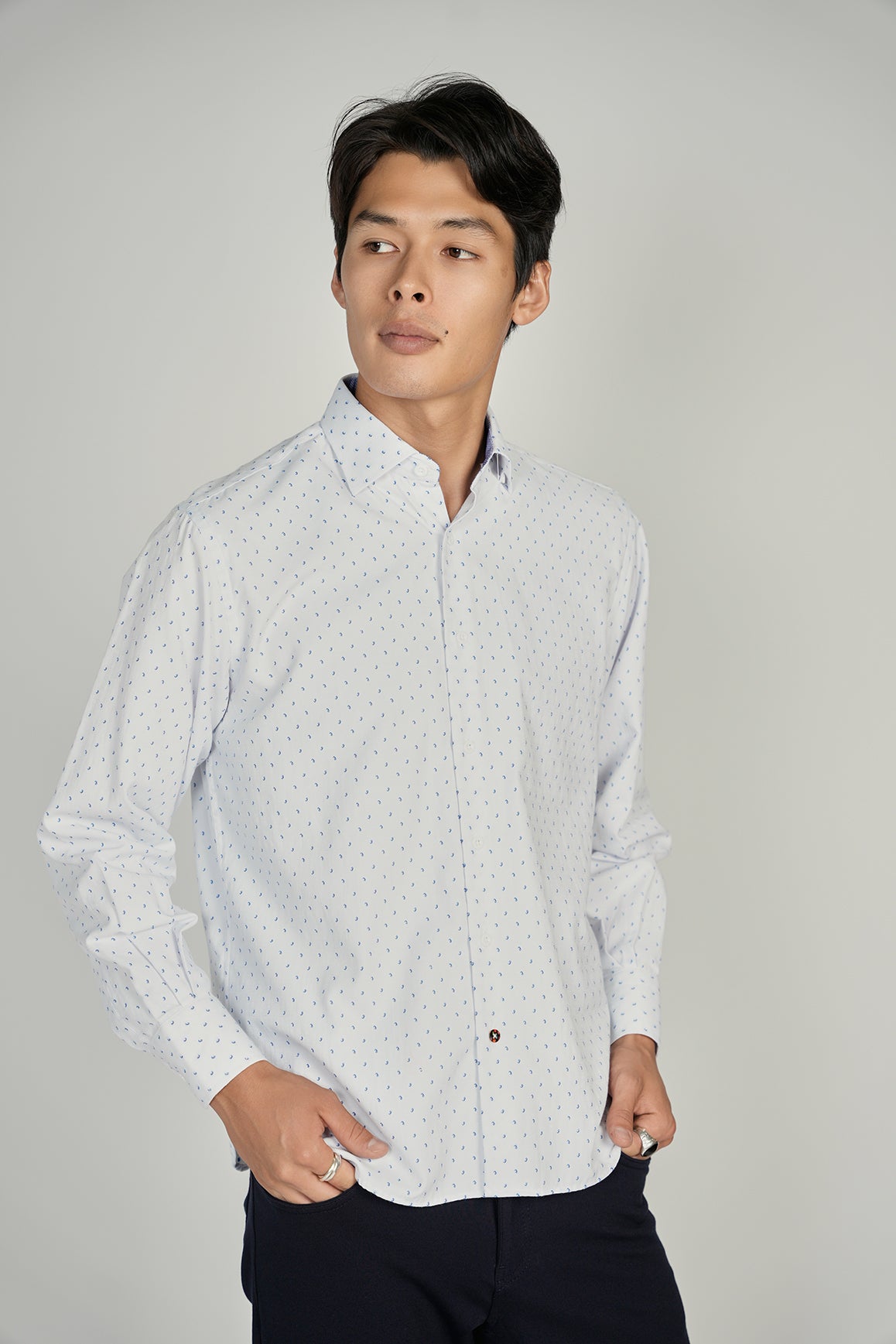 Everyday White Blue Paisley Shirt